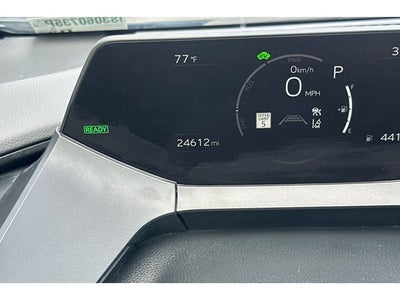 2025 Toyota Prius LE