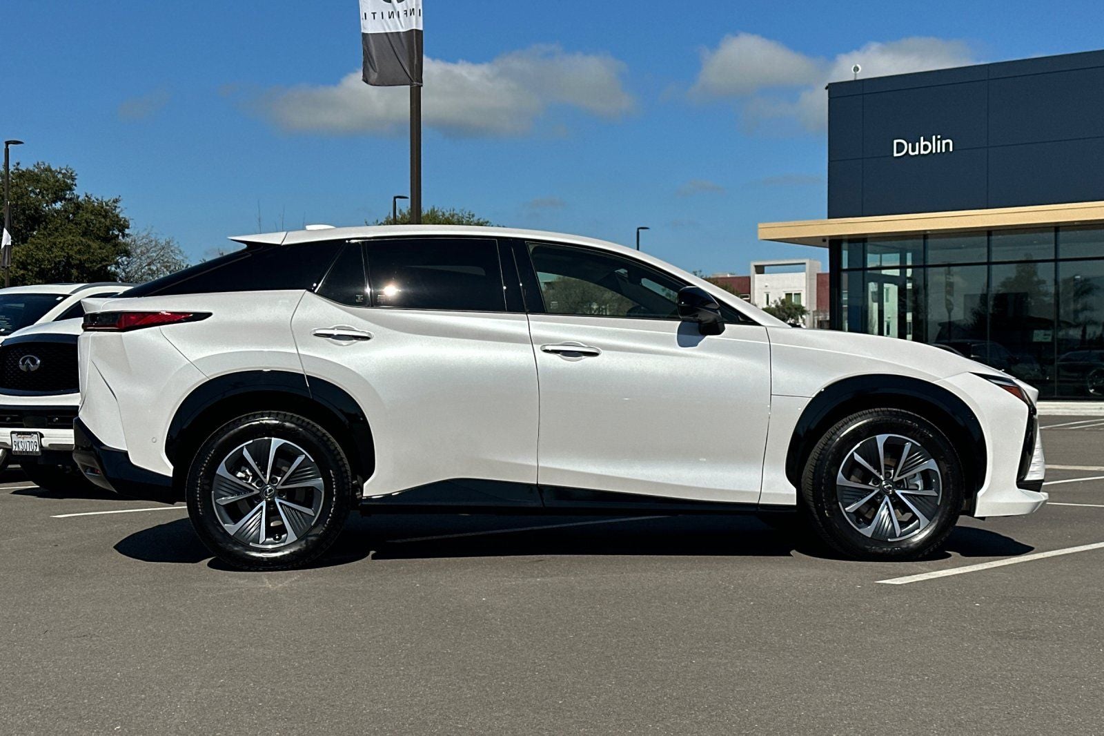 2023 Lexus RZ 450e Premium