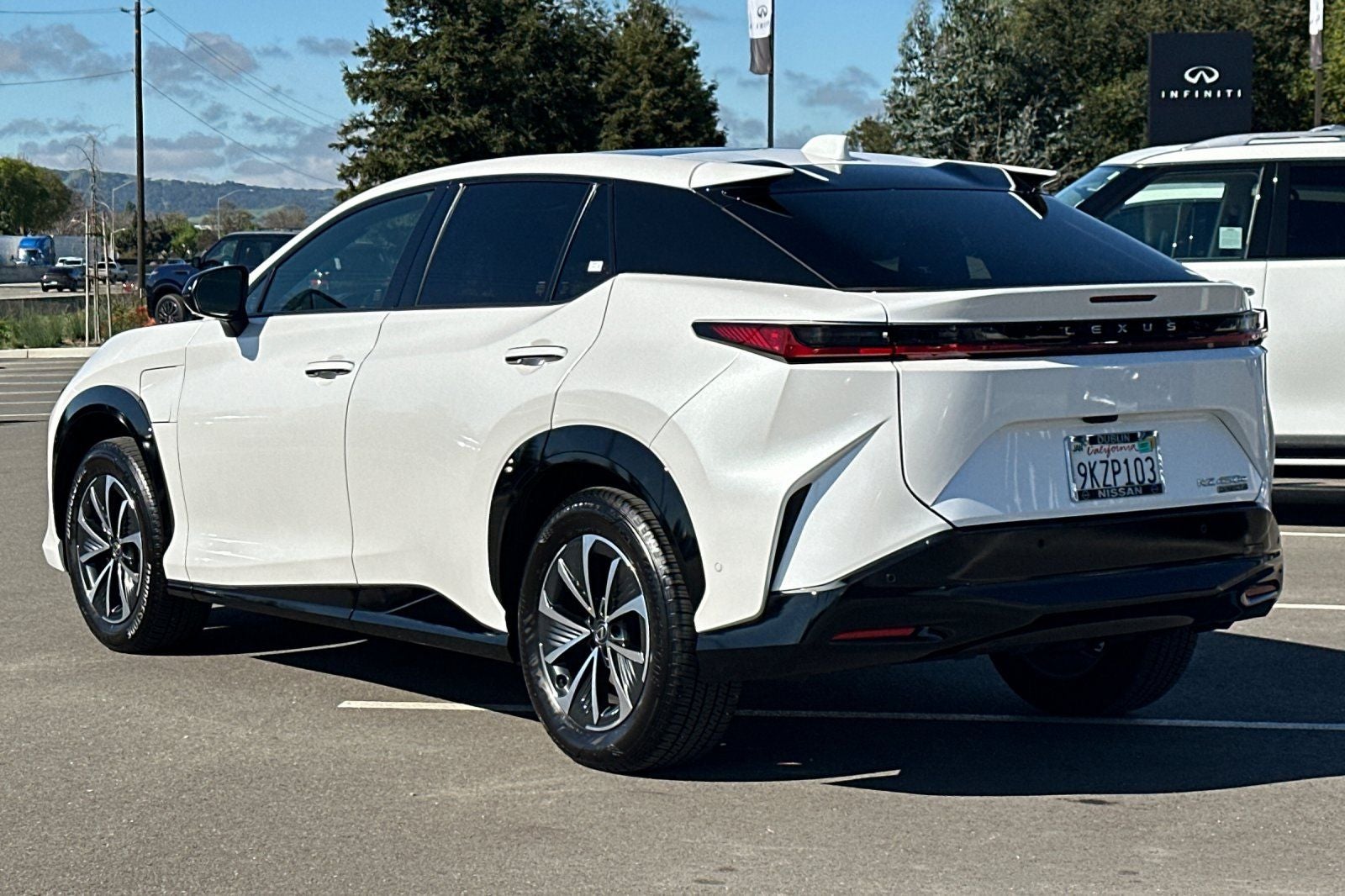 2023 Lexus RZ 450e Premium