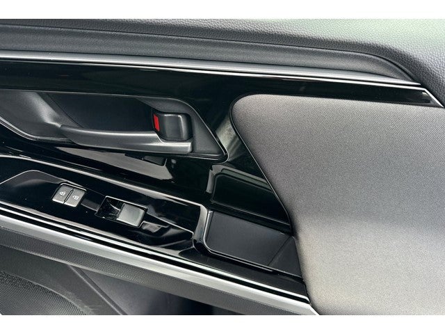 2025 Subaru Solterra Premium