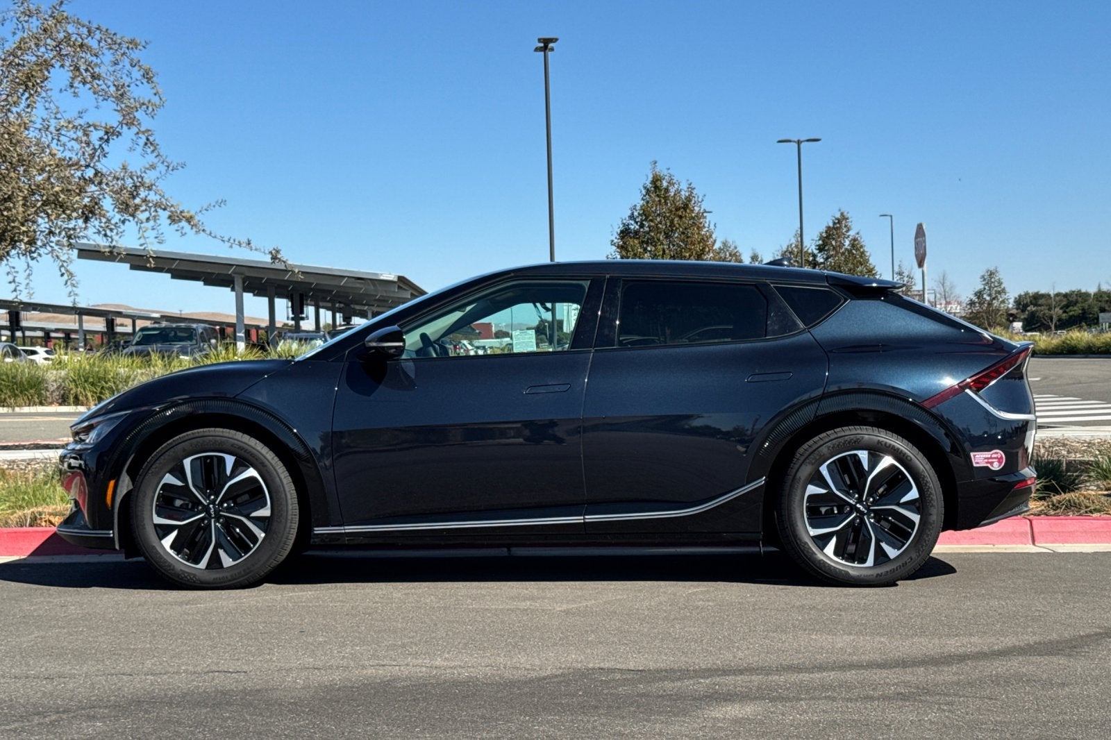 2023 Kia EV6 Wind