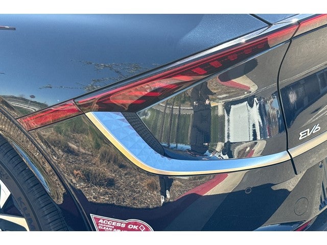 2023 Kia EV6 Wind