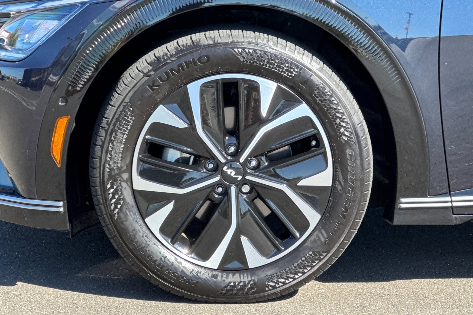 2024 Kia EV6 Wind
