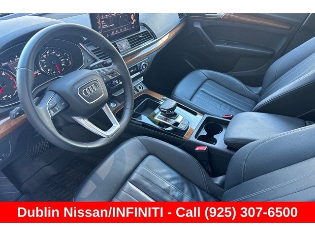 2023 Audi Q5 45 S line Premium quattro