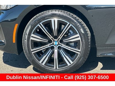 2025 BMW 3 Series 330i xDrive