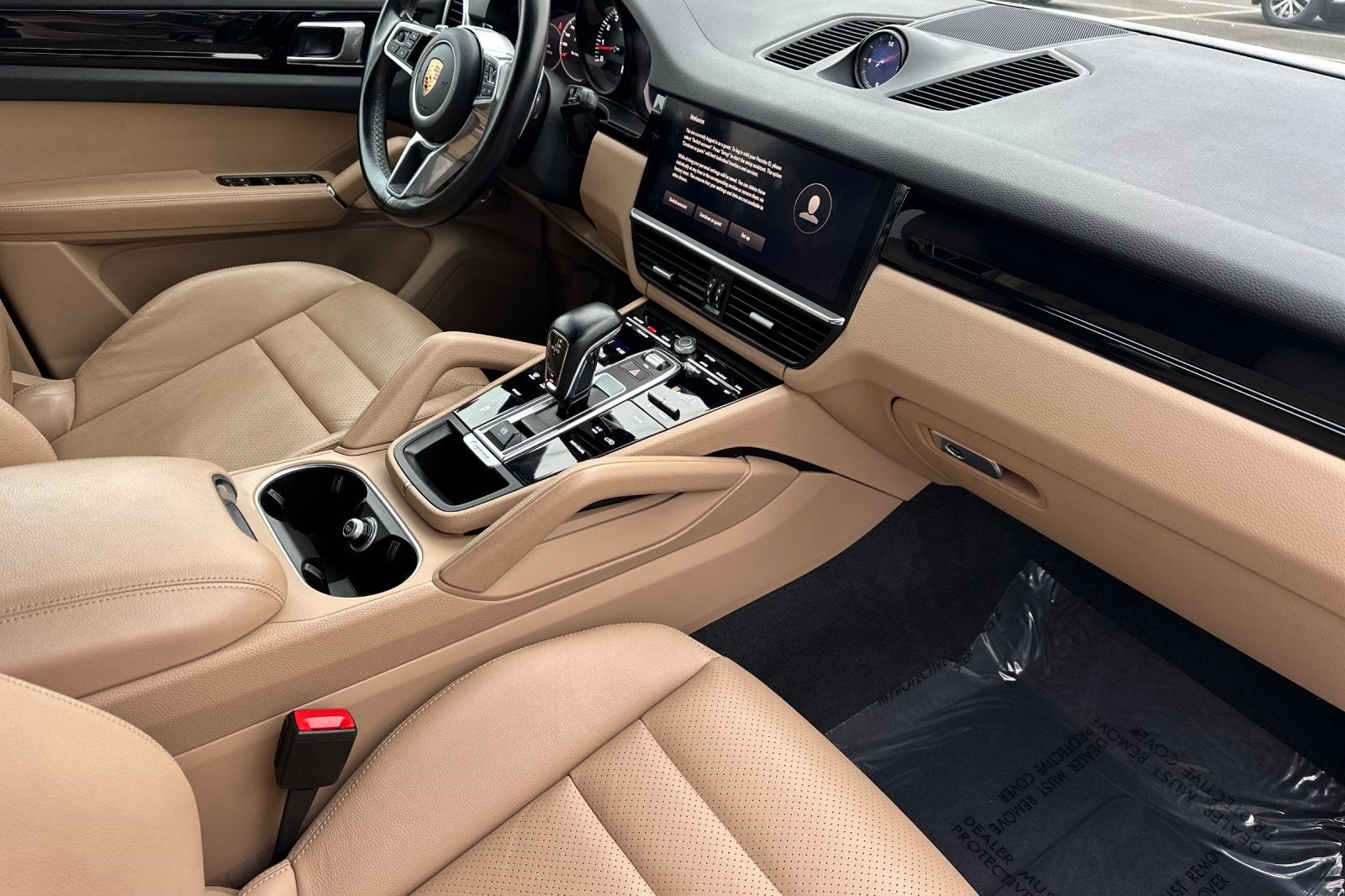 2023 Porsche Cayenne Platinum Edition