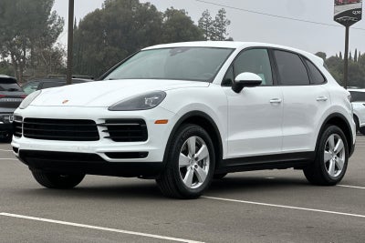 2023 Porsche Cayenne Platinum Edition