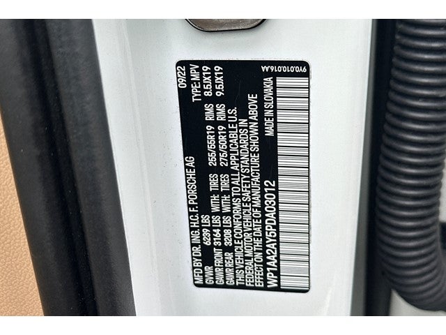 2023 Porsche Cayenne Platinum Edition