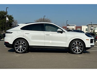 2024 Porsche Cayenne Coupe Base