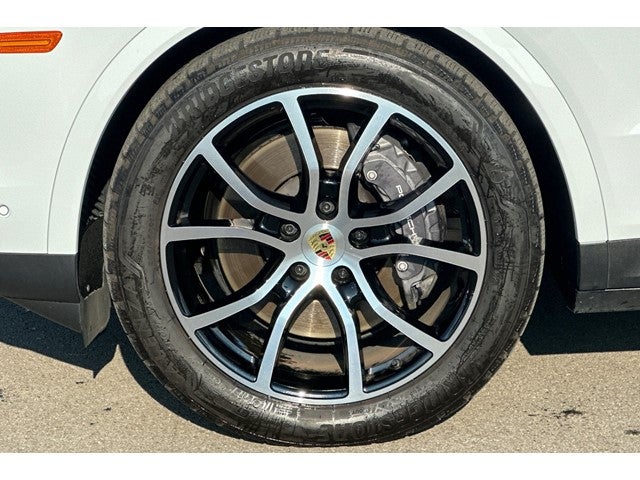 2024 Porsche Cayenne Coupe Base