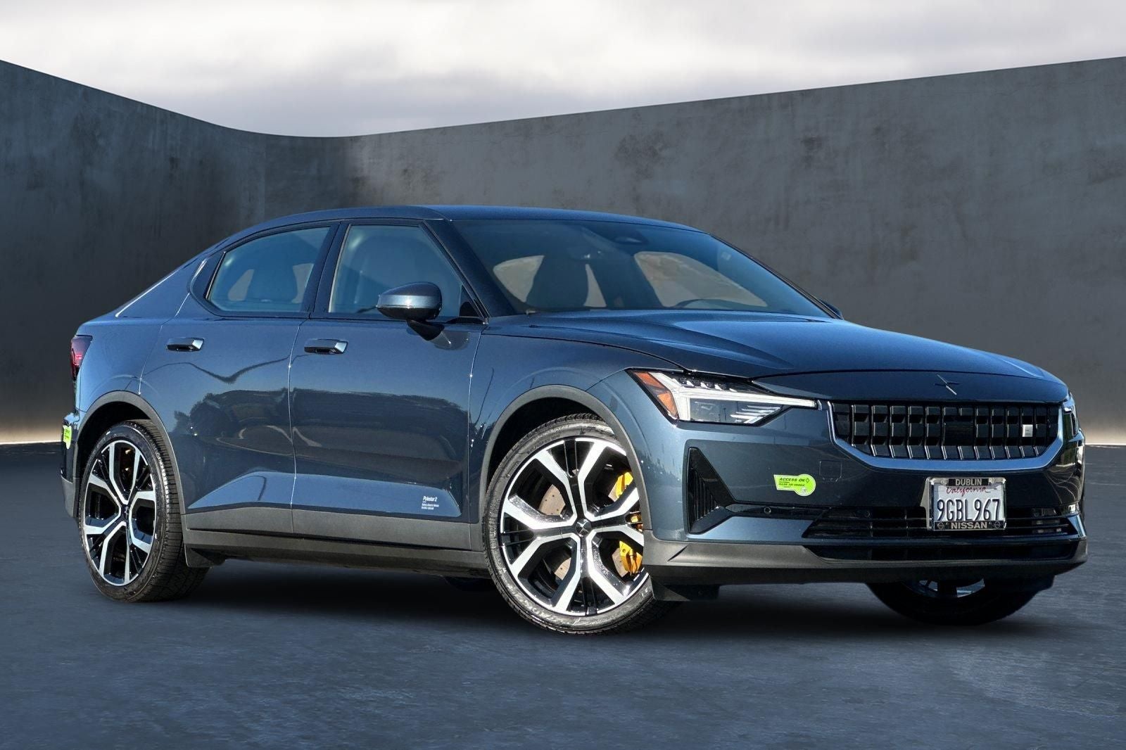 2023 Polestar 2 Long Range Dual Motor Performance
