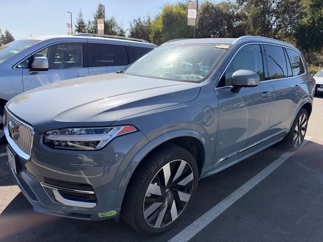 2023 Volvo XC90 Recharge Plug-In Hybrid Ultimate