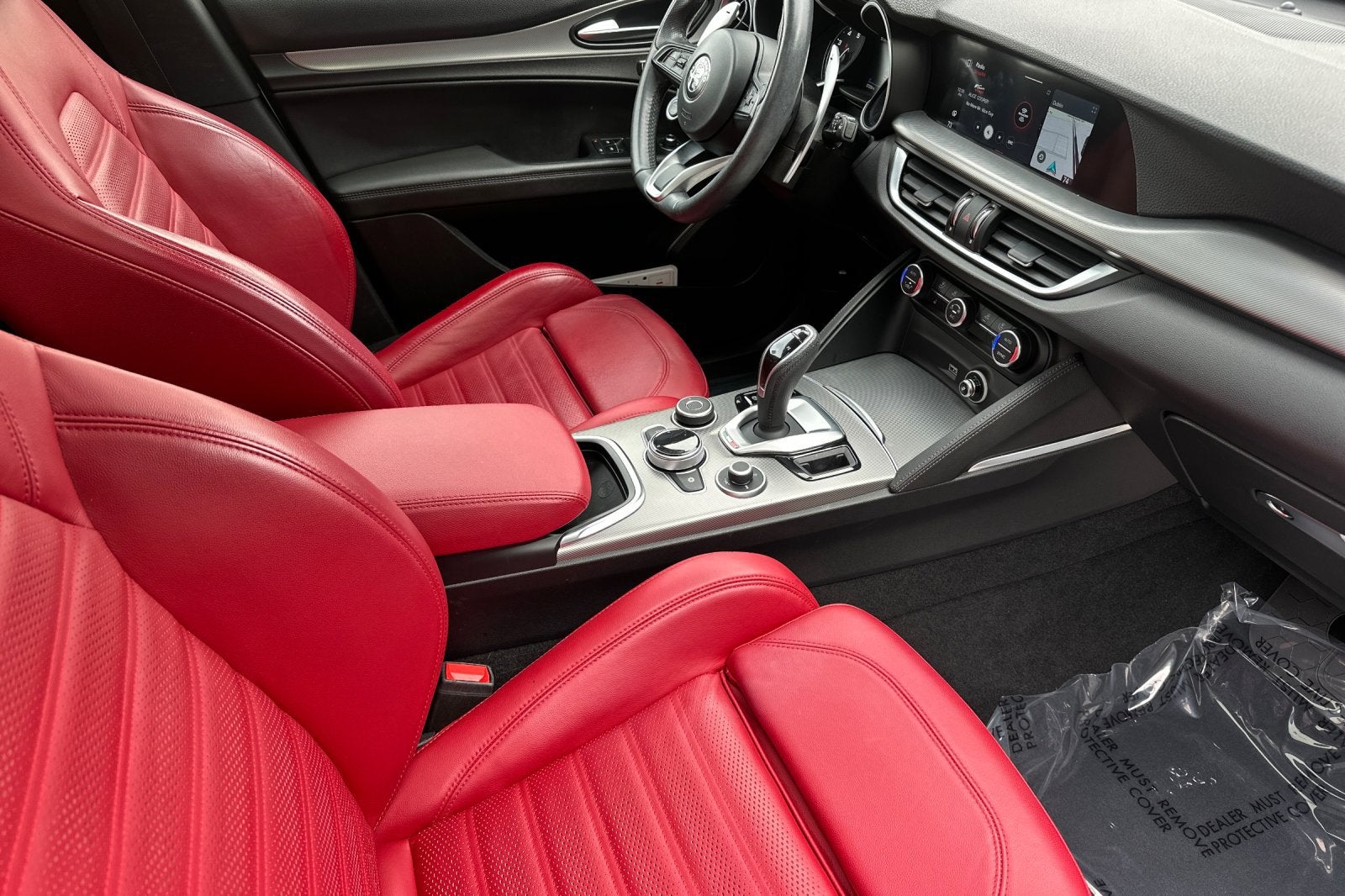 2023 Alfa Romeo Stelvio Veloce