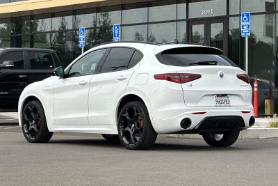 2023 Alfa Romeo Stelvio Veloce