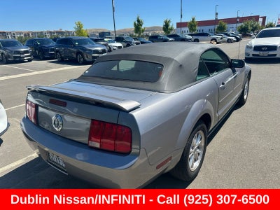2006 Ford Mustang V6