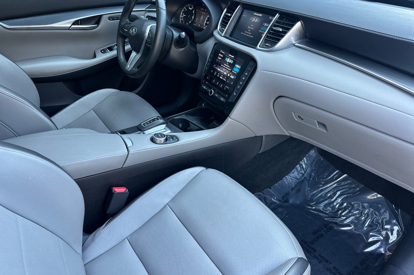 2025 INFINITI QX50 LUXE