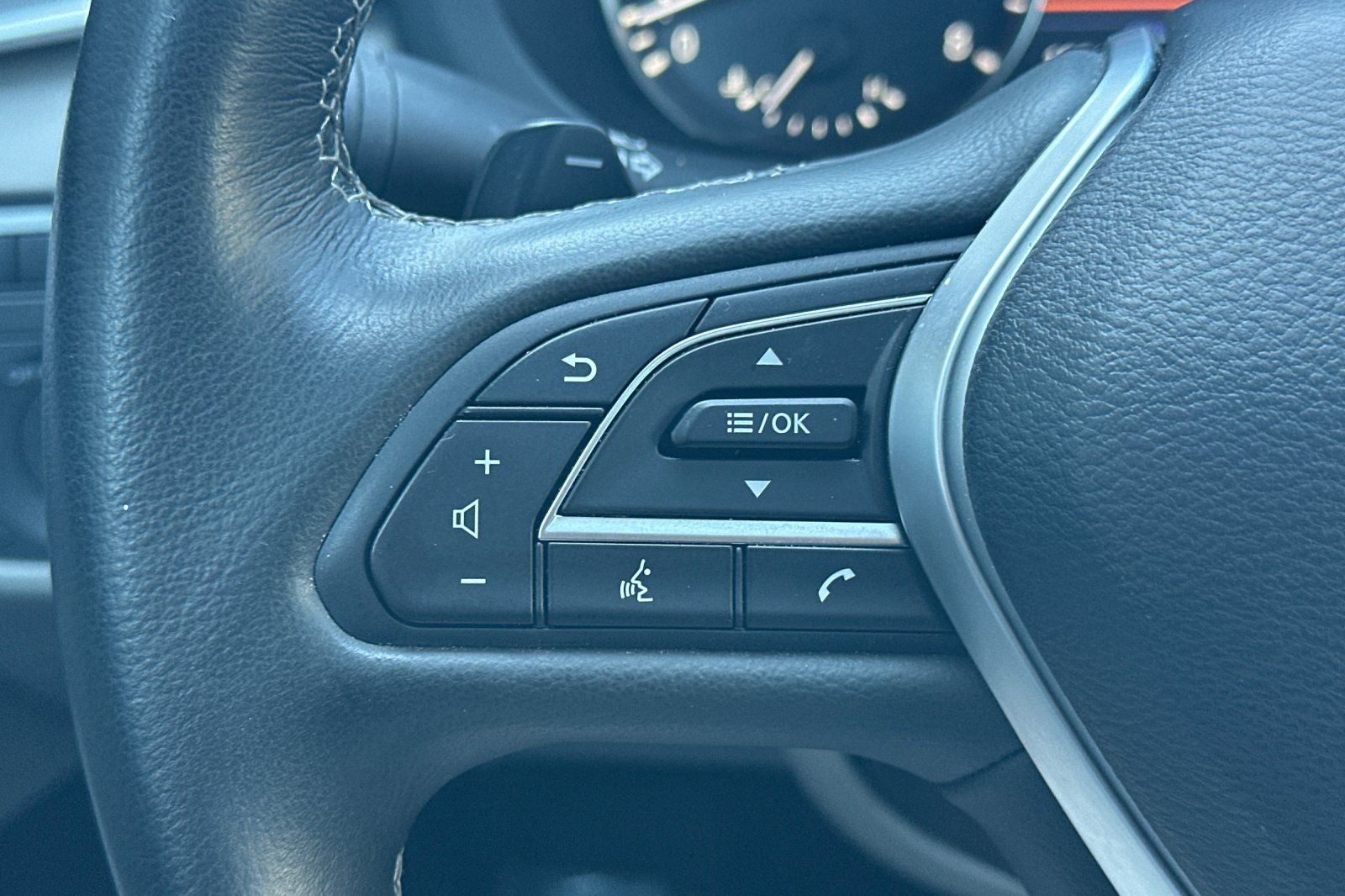 2025 INFINITI QX50 LUXE