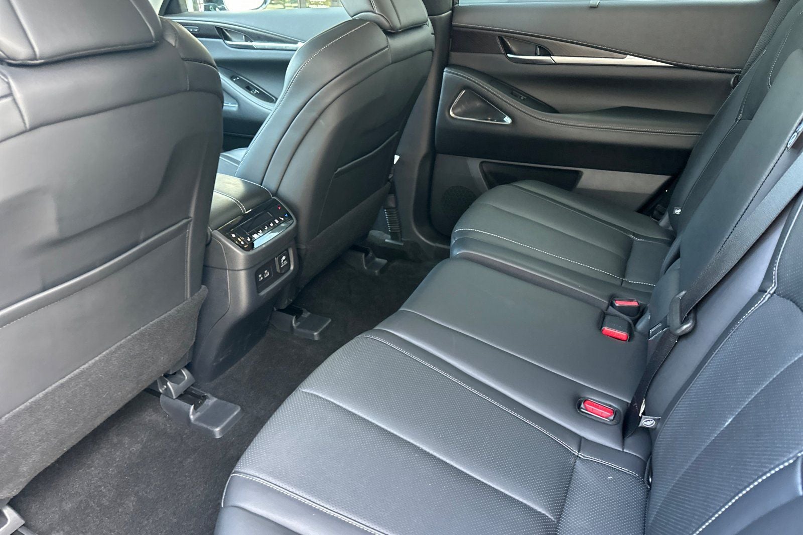 2025 INFINITI QX60 Sensory
