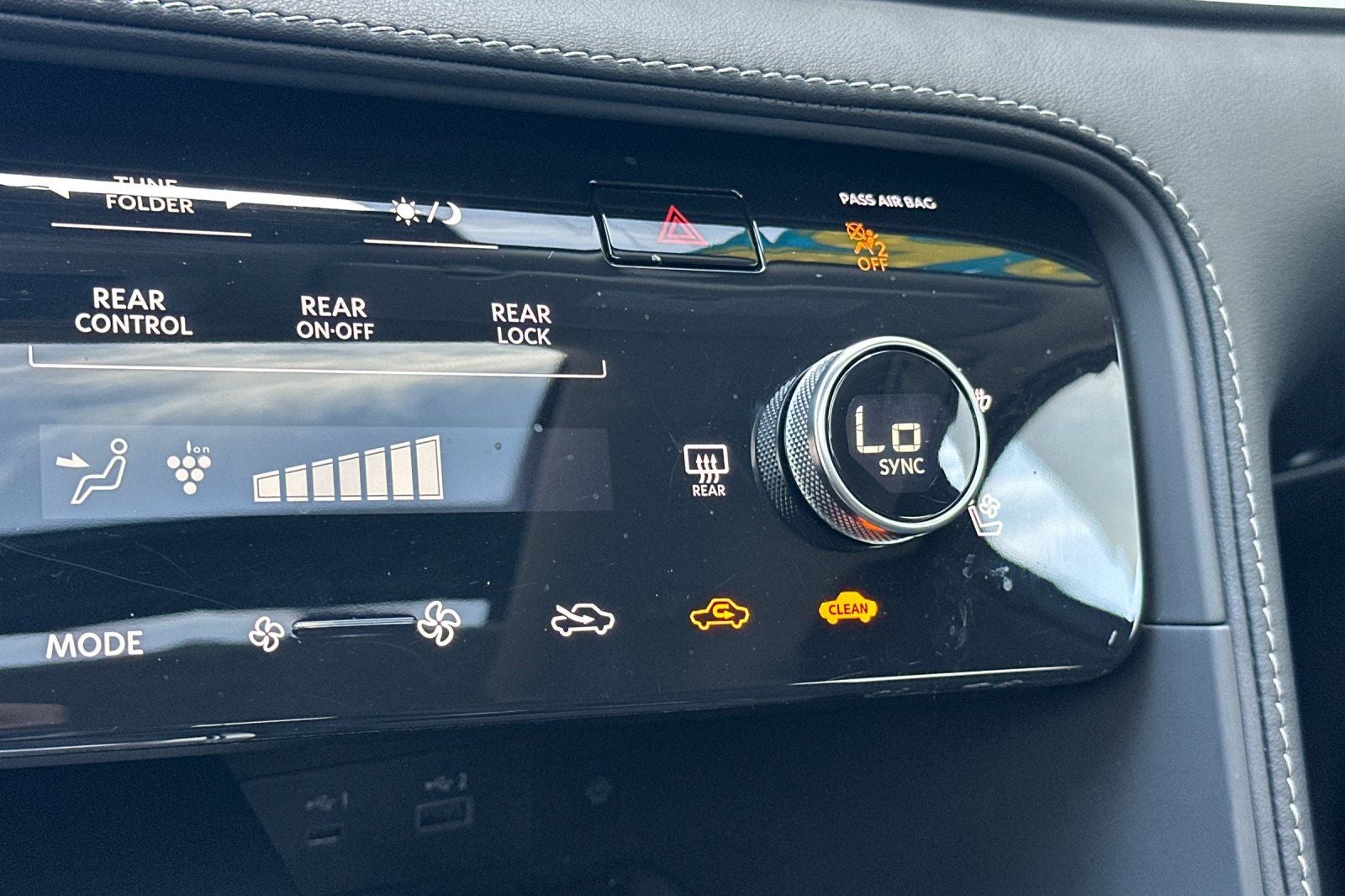 2025 INFINITI QX60 Sensory