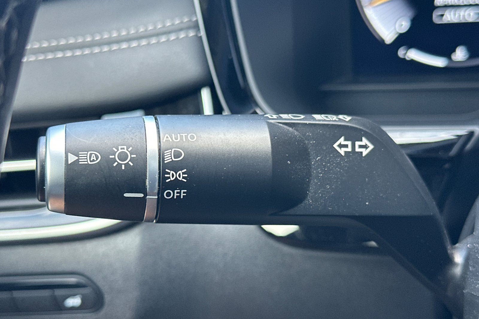 2025 INFINITI QX60 Sensory
