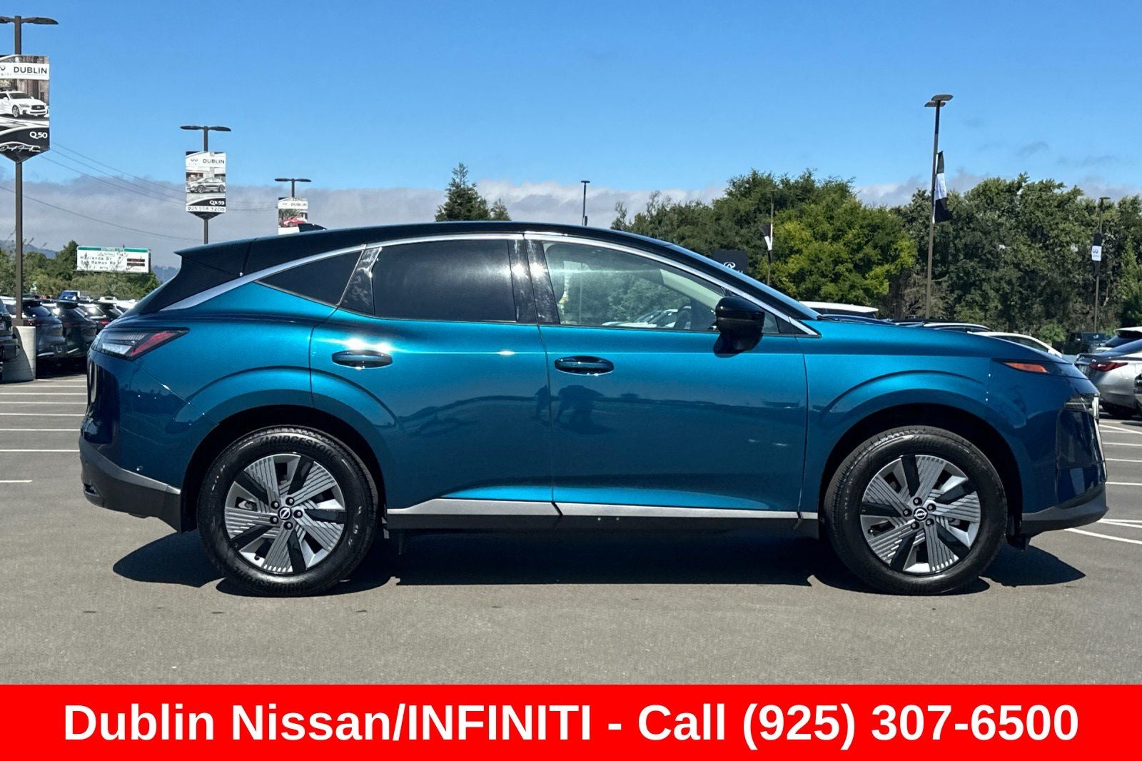 2025 Nissan Murano SL