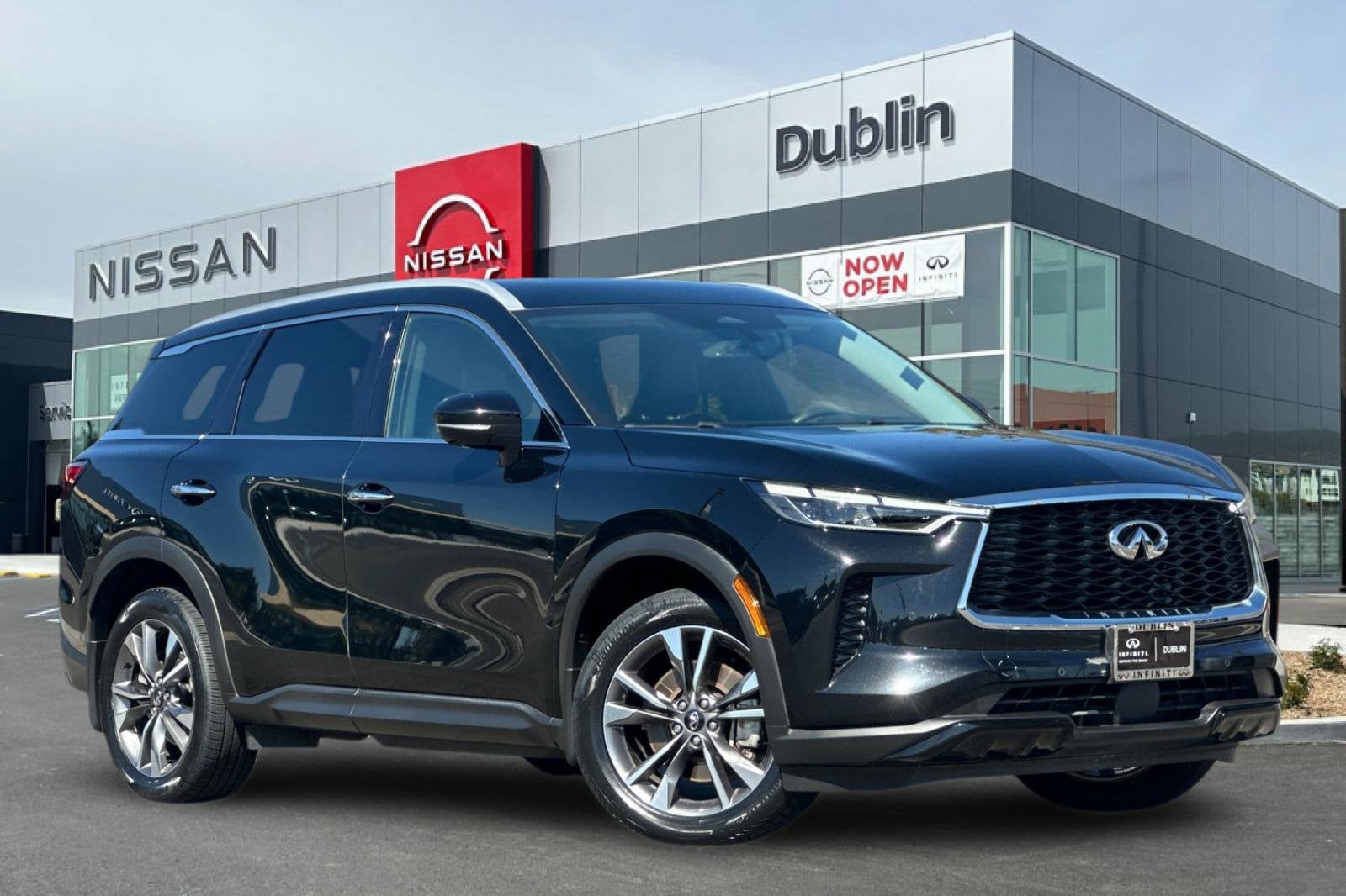 2023 INFINITI QX60 LUXE