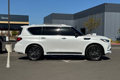 2023 INFINITI QX80 Premium Select