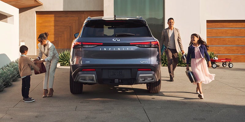 2023 Infiniti QX60 back view