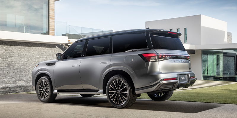 2025 INFINITI QX80 Back View